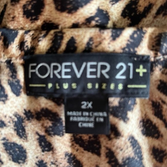 Forever 21 Plus Size ~ Sexy Spaghetti Straps Leopard Print Flowing Top - Picture 10 of 10
